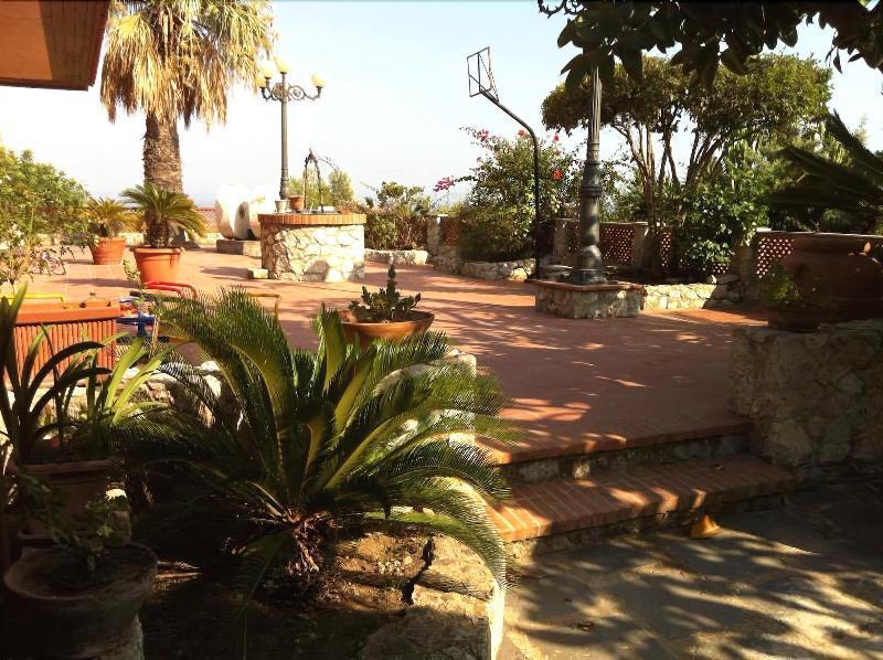 B&B Villa Sorriso 利卡塔 外观 照片