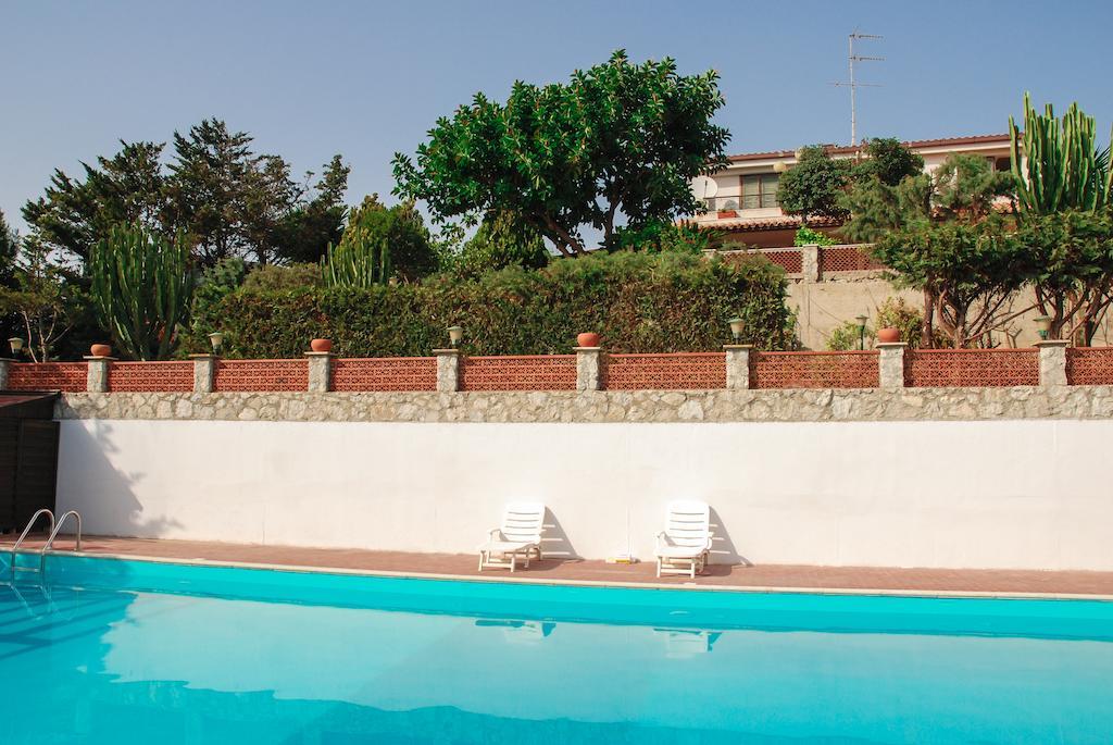 B&B Villa Sorriso 利卡塔 外观 照片